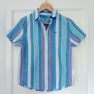 Boys vineyard vines short sleeve striped button-down. Very good condition.